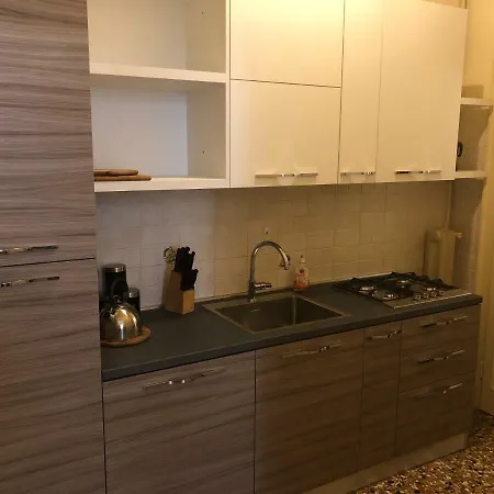 Apartment Paradiso